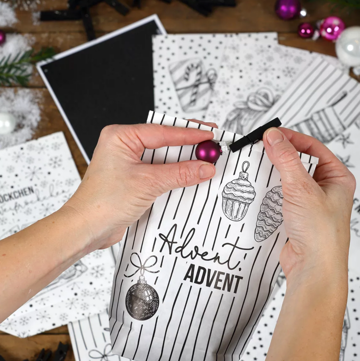 Adventskalender "Christmas SW" Geschenktüten zum Befüllen