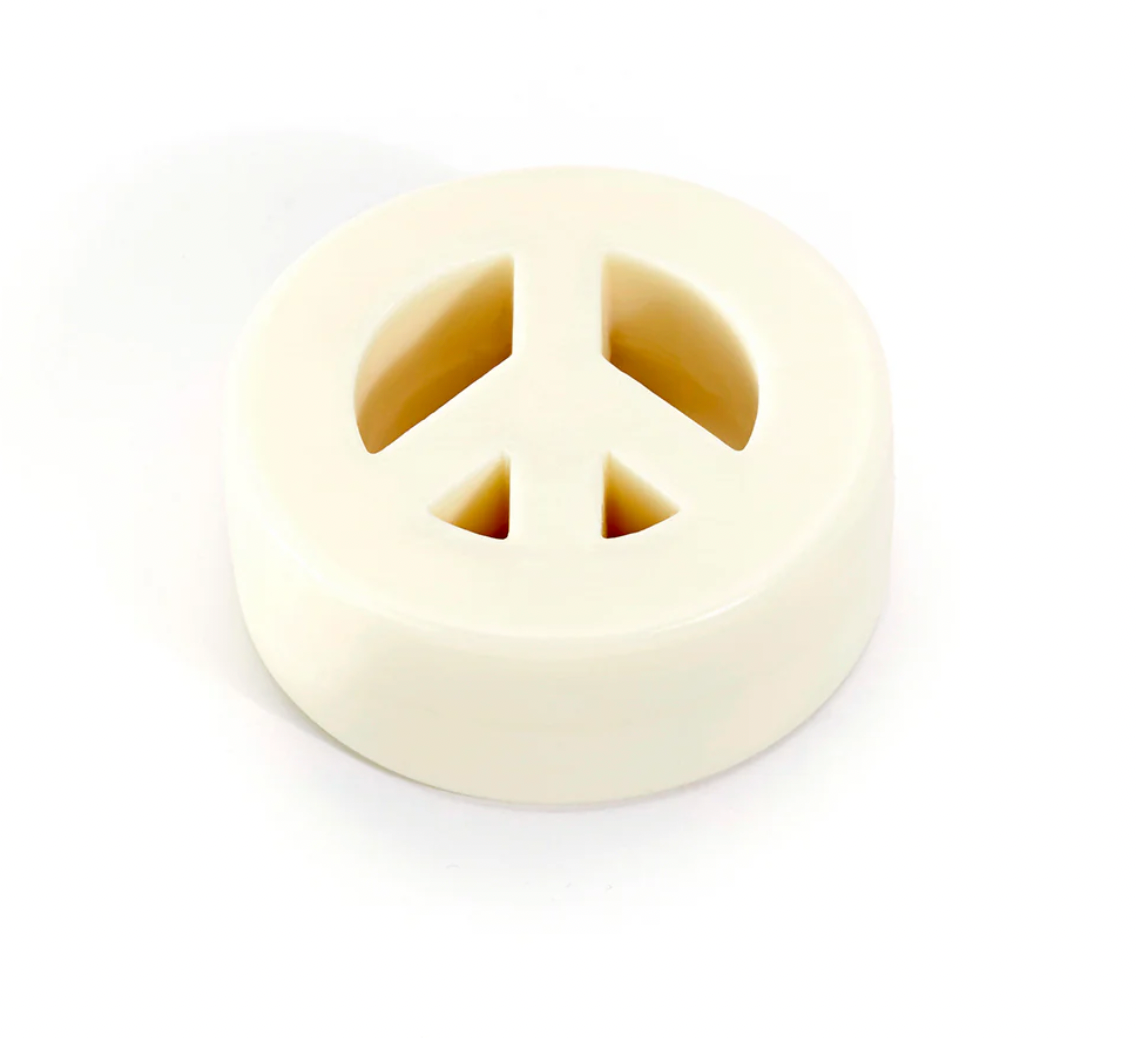 Peace Of Soap – das Peace Zeichen als Seife