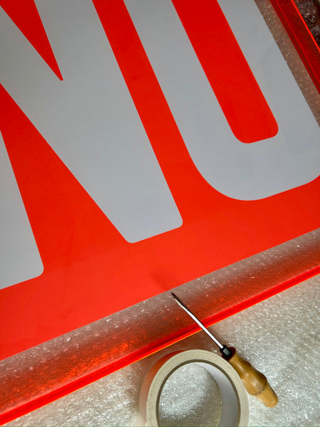 NEON  Acrylrahmen Orange 60x80 (Ohne Poster)