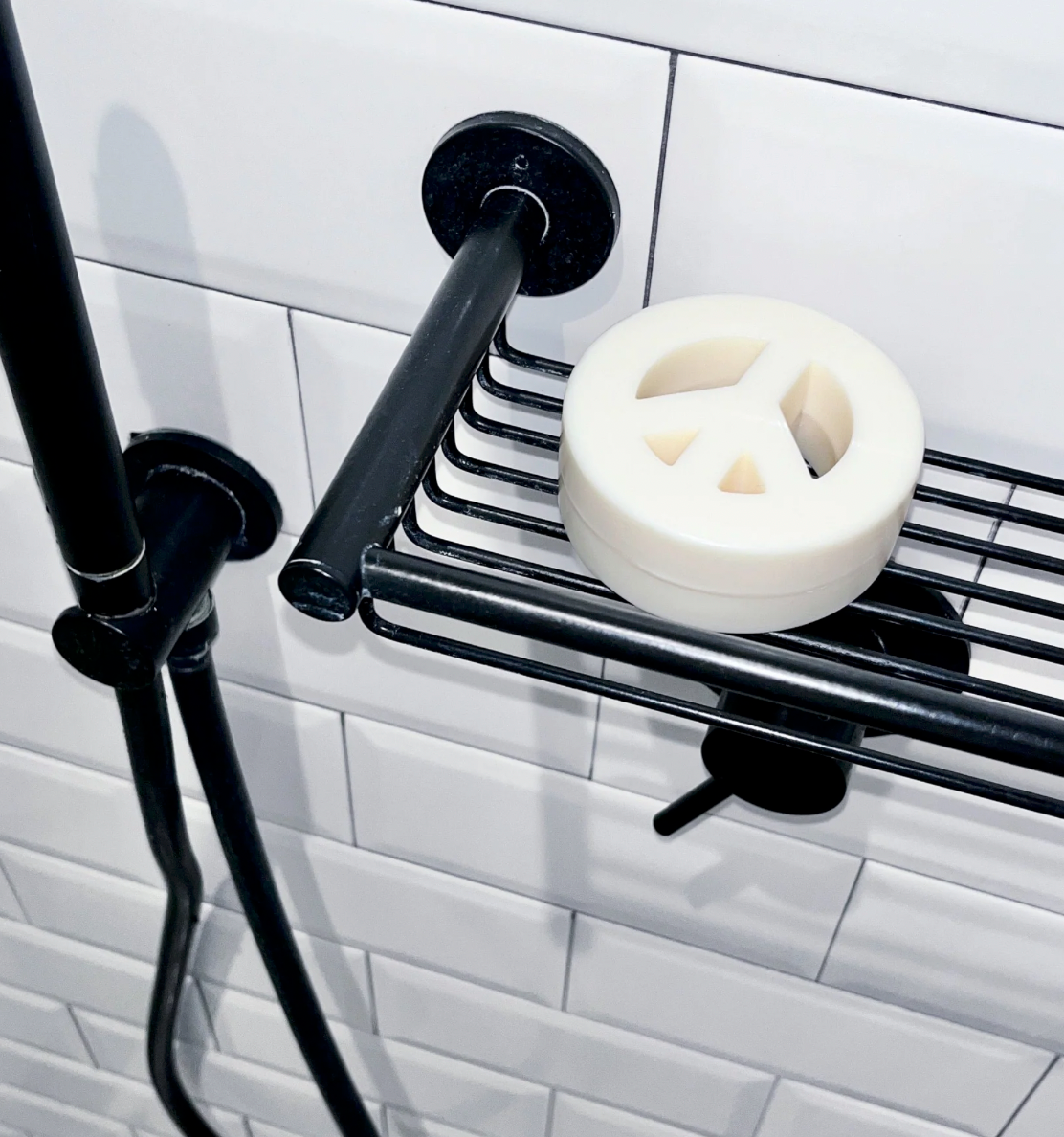 Peace Of Soap – das Peace Zeichen als Seife