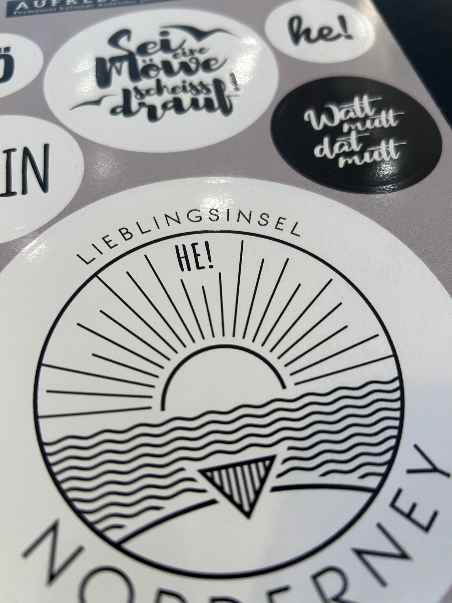 Stickerbogen Schwarz/Retro/Herz