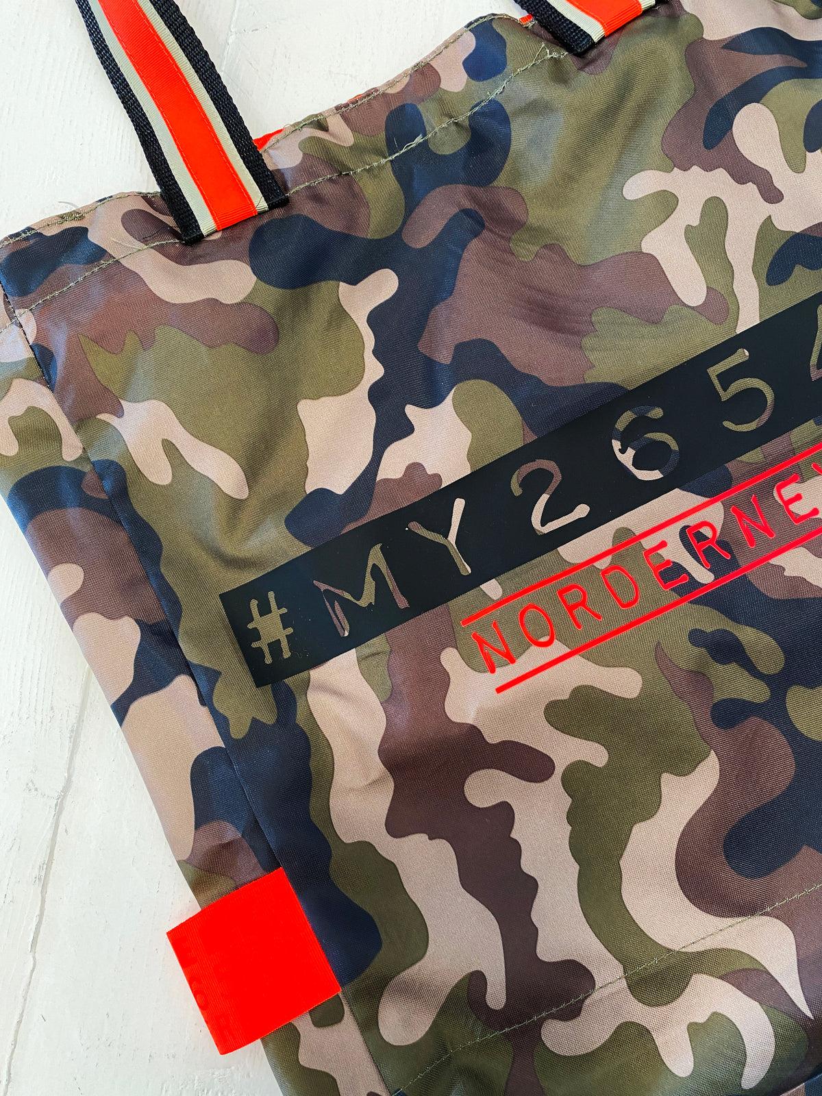 #MY26548 Camouflage Nylon Bag